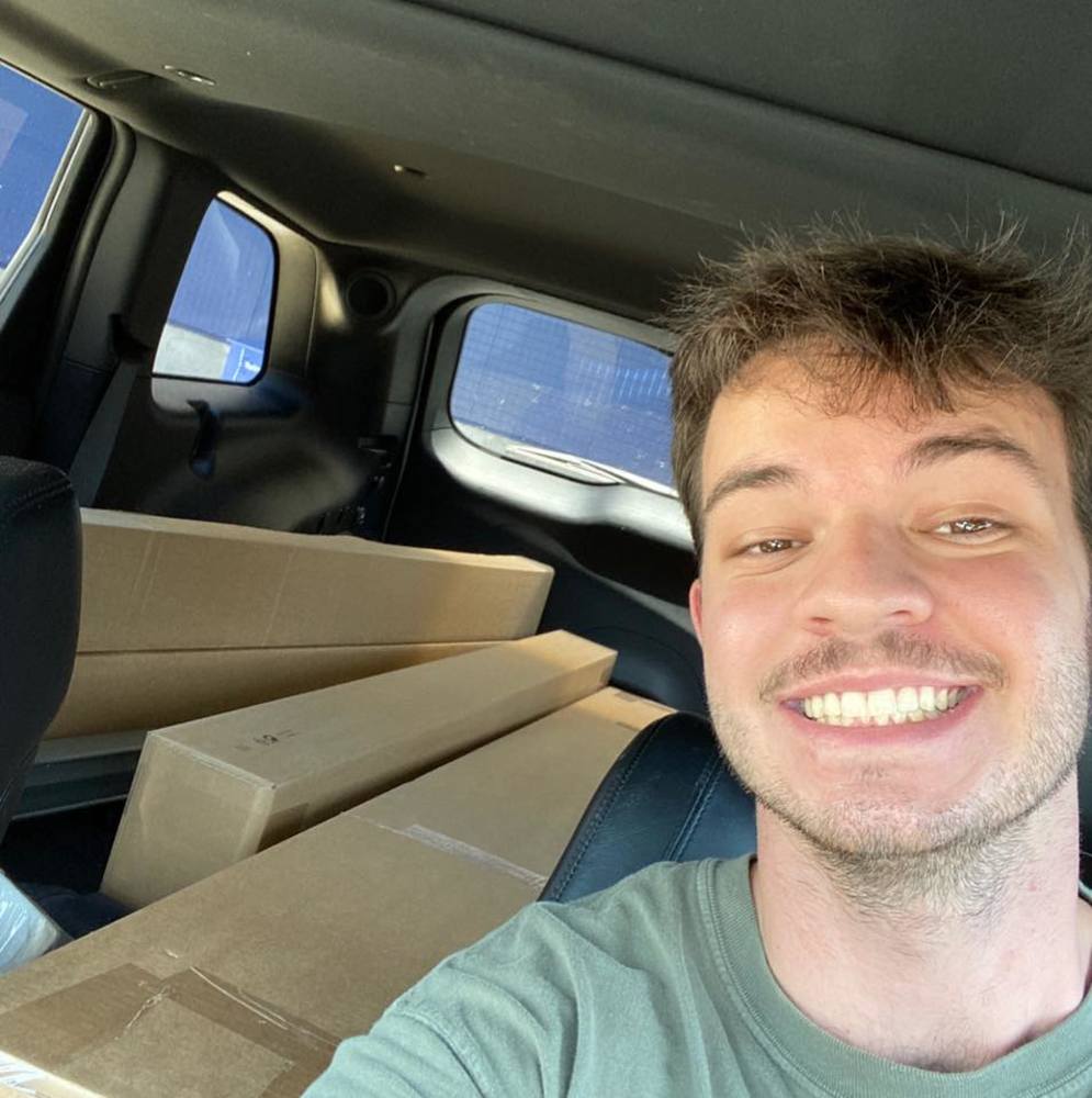 Meet your Posher, Michael